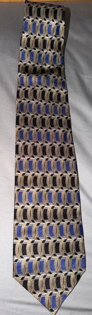 Gianfranco Valentino Vintage Italian Silk Tie 4” Wide Geometric Made Canada